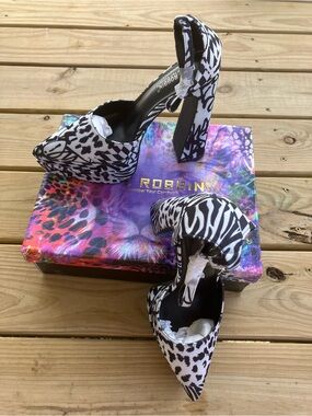 Cape Robbin Black & White Animal-Print Platform Heels